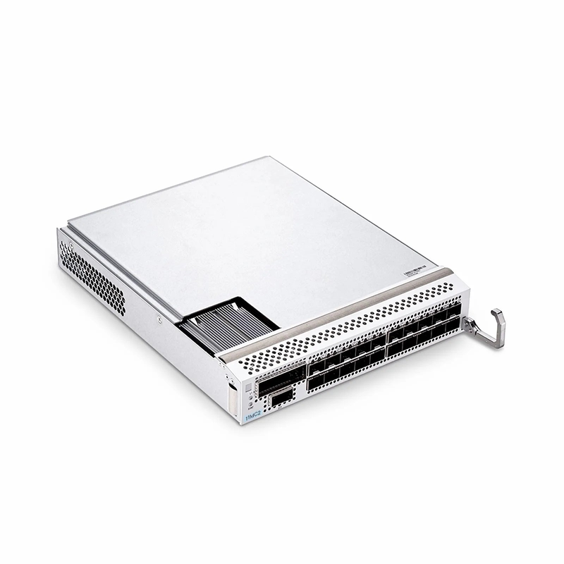 D7000 11MC2, 1 x 100G QSFP28+10 x 10G SFP+ to 1 x 200G CFP2 OTN Muxponder for D7000 Managed Chassis