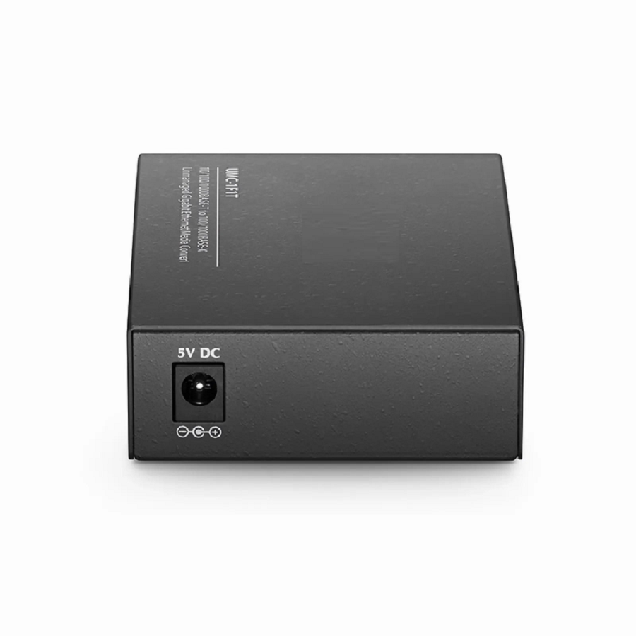 Unmanaged 1x 10/100/1000Base-T RJ45 to 1x 100/1000Base-X SFP Gigabit Ethernet Media Converter, American Plug Standard
