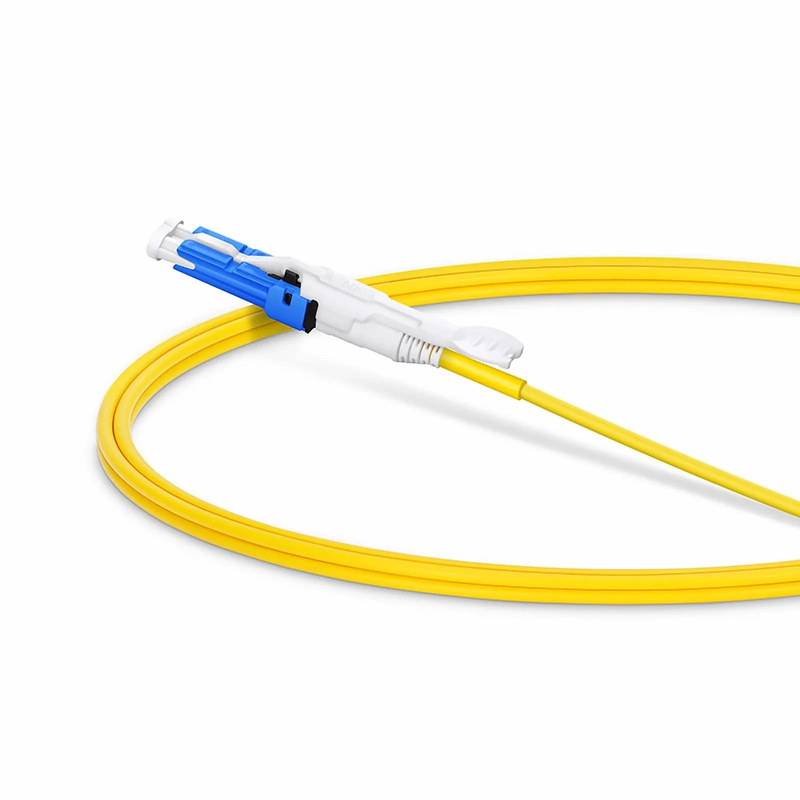 1m (3ft) Fiber Patch Cable, 2 Fibers, CS™ UPC Duplex to CS™ UPC Duplex Uniboot, Single Mode (OS2), Riser (OFNR), 2.0mm, Yellow, for 200/400G Network Connection