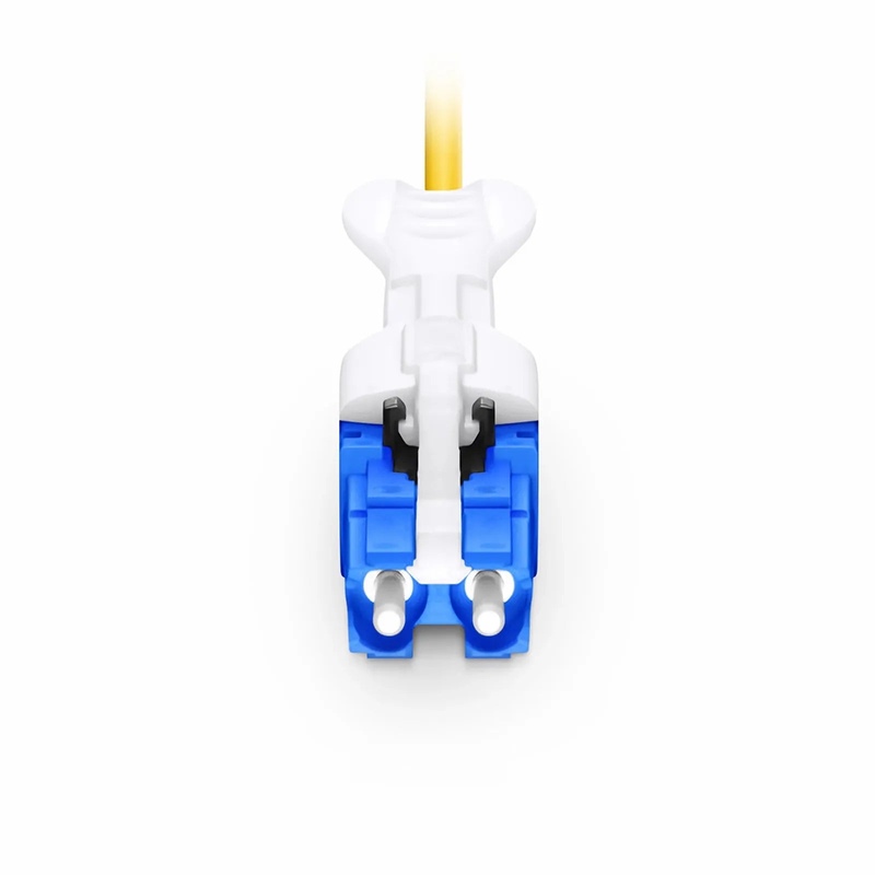 1m (3ft) Fiber Patch Cable, 2 Fibers, CS™ UPC Duplex to CS™ UPC Duplex Uniboot, Single Mode (OS2), Riser (OFNR), 2.0mm, Yellow, for 200/400G Network Connection