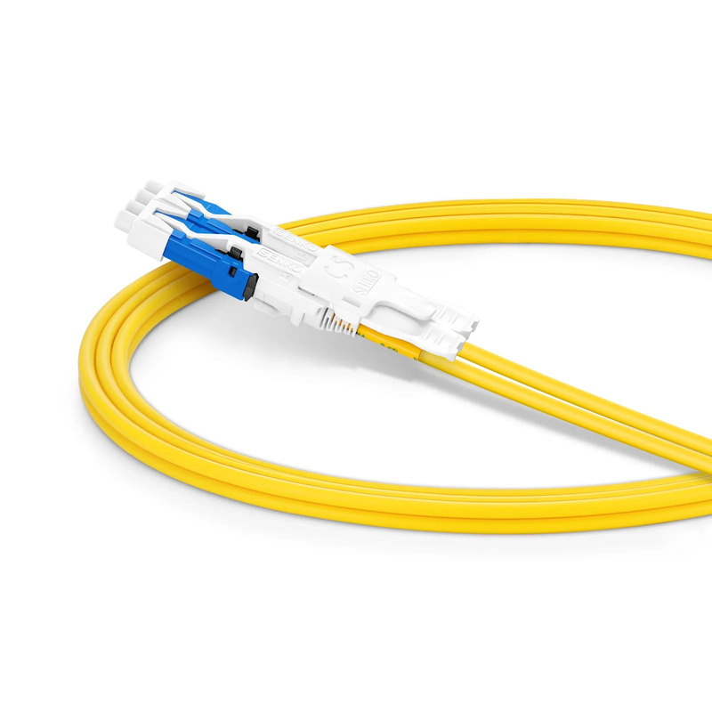 1m (3ft) Fiber Patch Cable, 4 Fibers, 2 x CS™ UPC Duplex to 2 x LC UPC Duplex Flat Clip Uniboot, Single Mode (OS2), Riser (OFNR), 2.0mm, Yellow, for 200/400/800G Network Connection