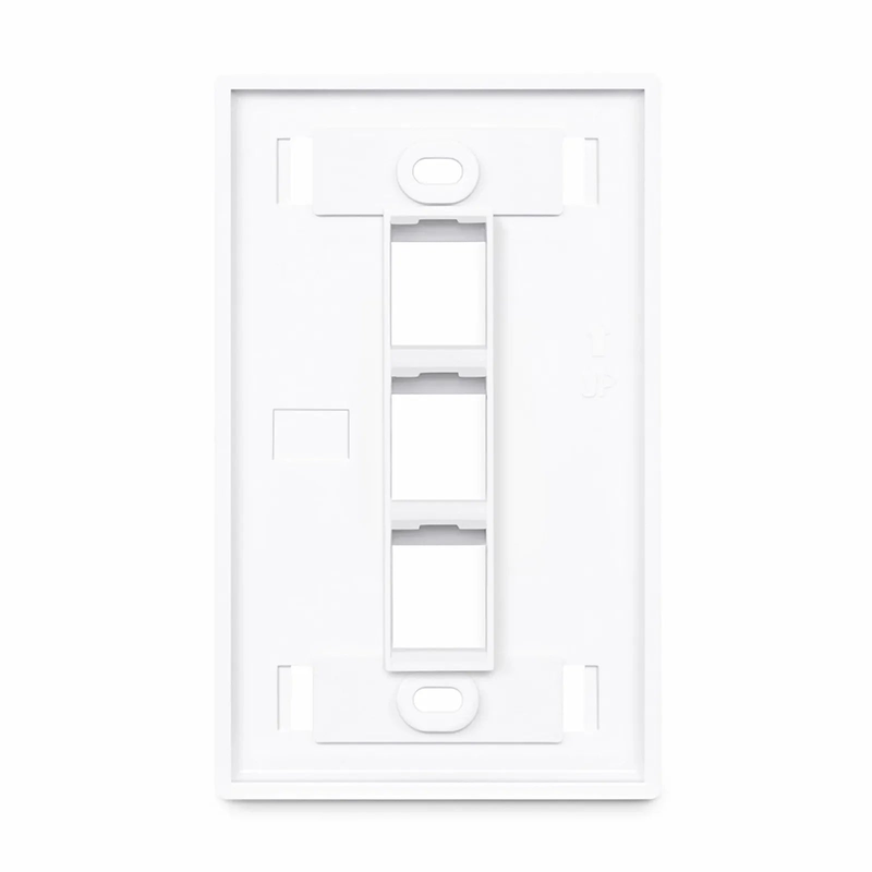 Single Gang Keystone Faceplate, Label Pockets, 3 Ports, White, 4.49'' x 2.76''
